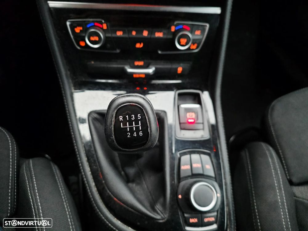 BMW 216 Active Tourer d Line Sport - 20