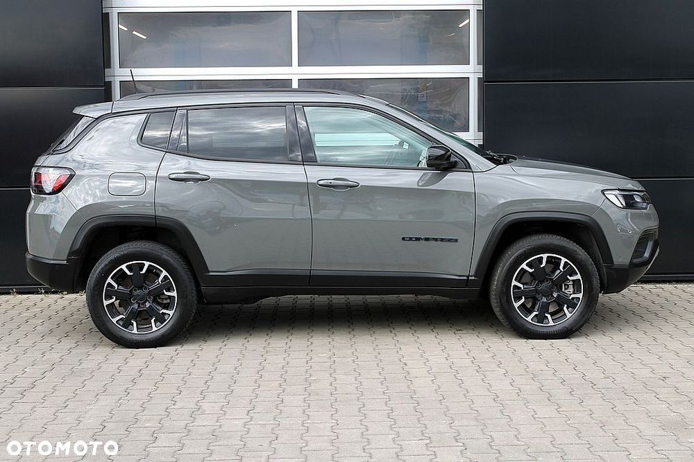 Jeep Compass 1.3 T4 PHEV 4xe Limited S&S - 10