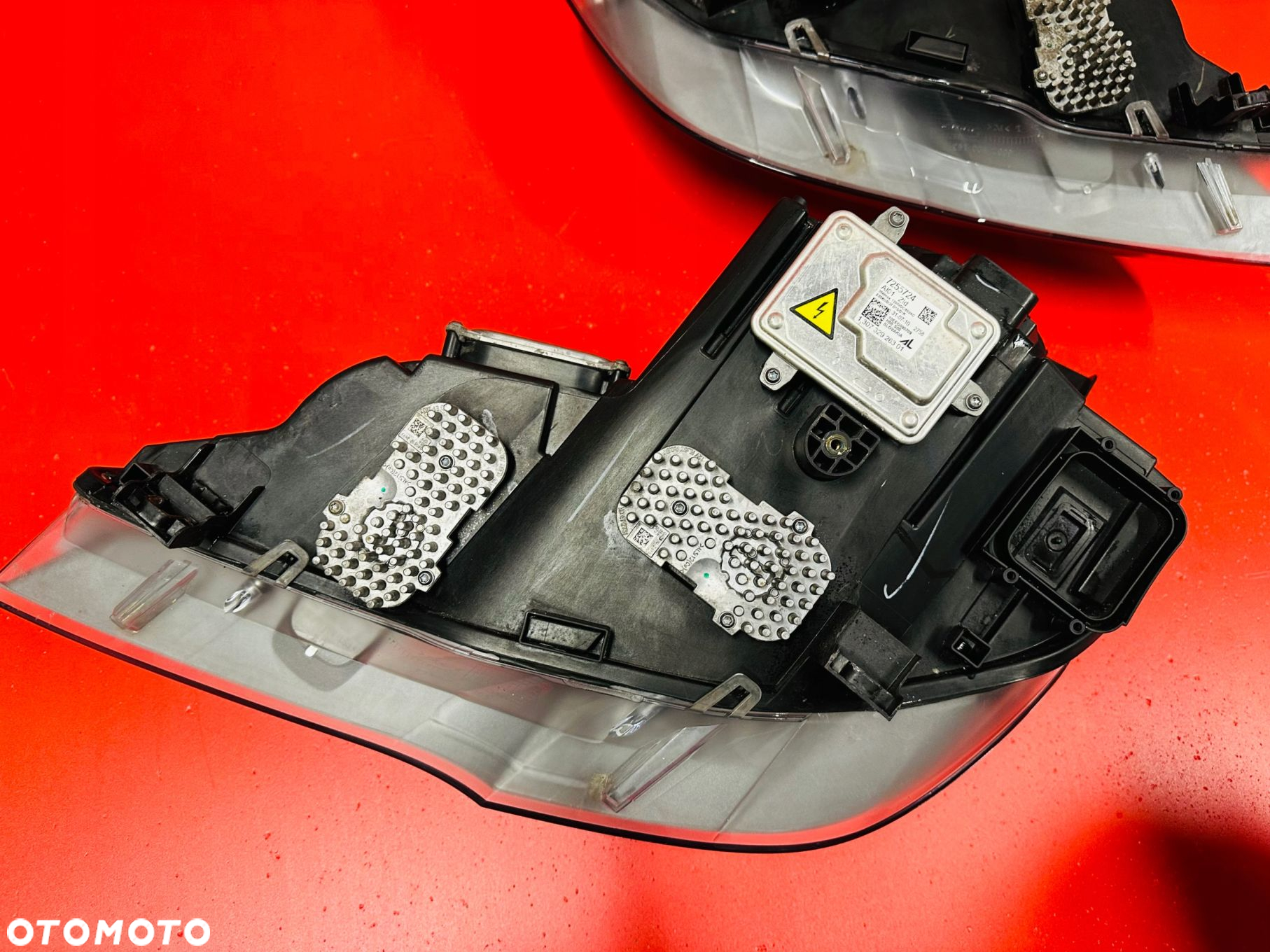 LAMPY BMW X5 E70 LCI LIFT BI XENON KOMPLETNE BDB EUROPA IDEALNE - 6