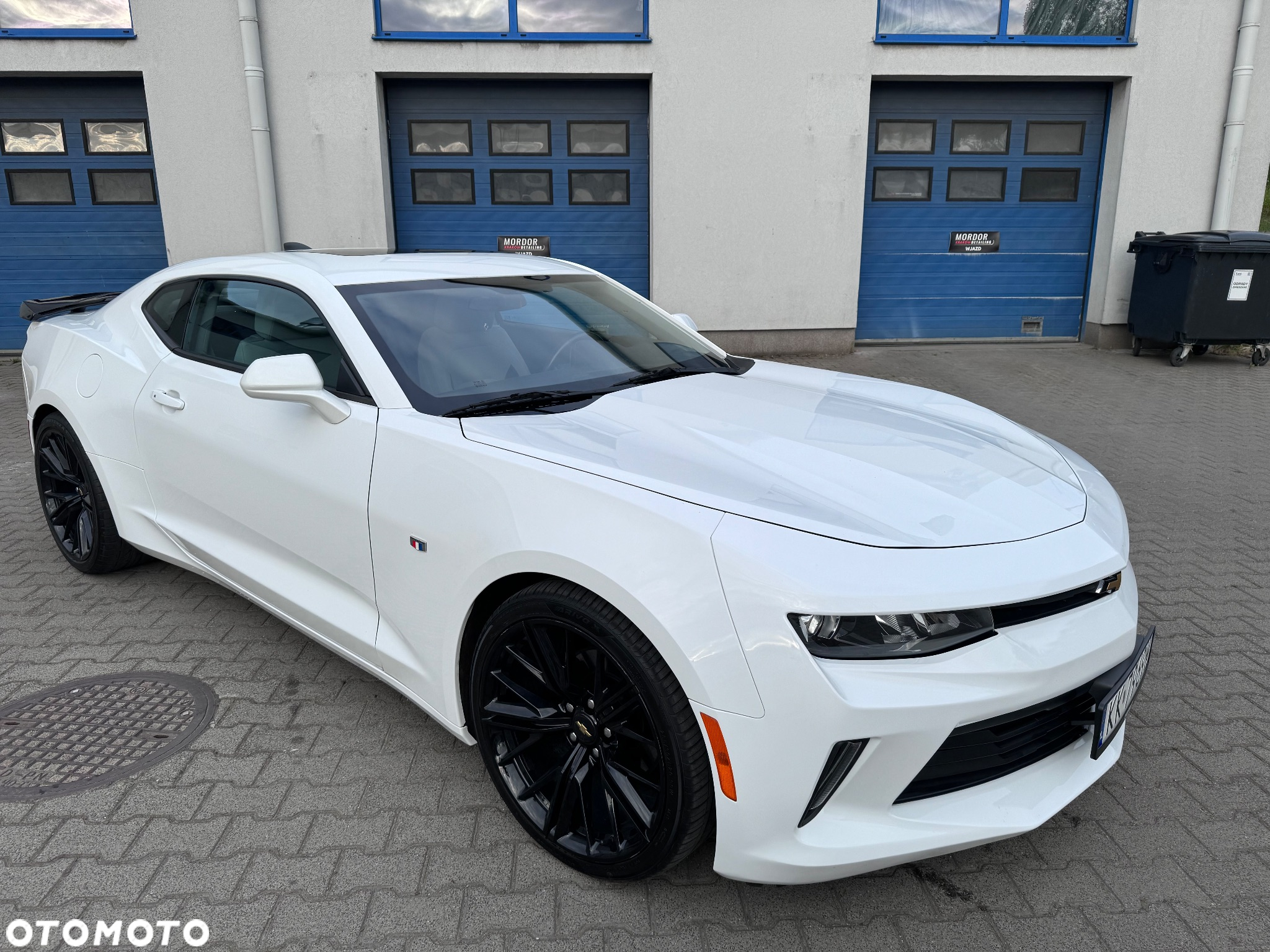 Chevrolet Camaro - 2