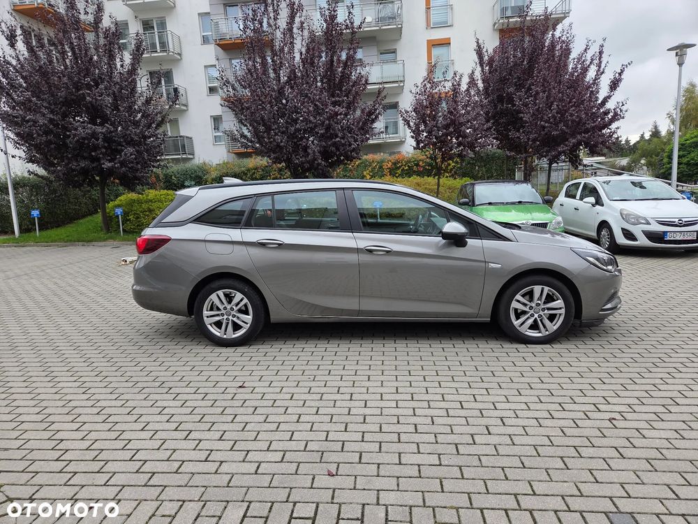 Opel Astra IV 1.6 CDTI Enjoy - 4