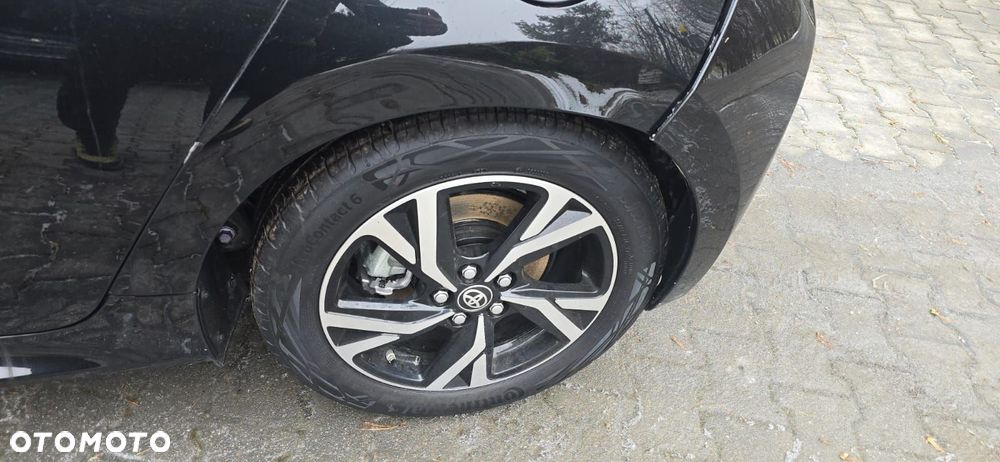 Toyota Yaris 1.5 Premium CVT - 28