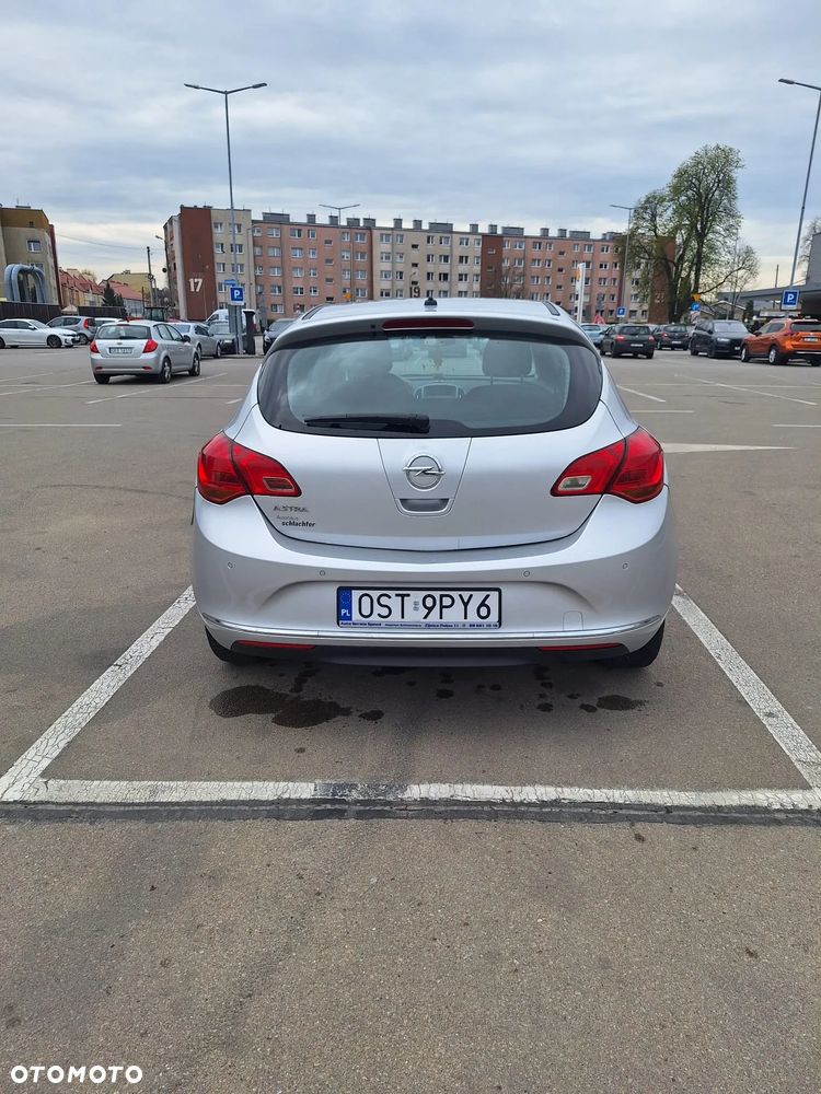 Opel Astra 1.6 - 4