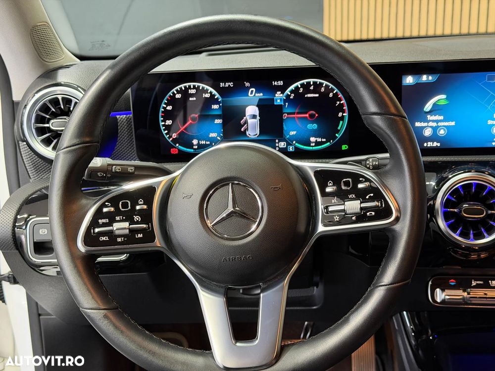 MERCEDES-BENZ A-Class 2022 — imagine 12