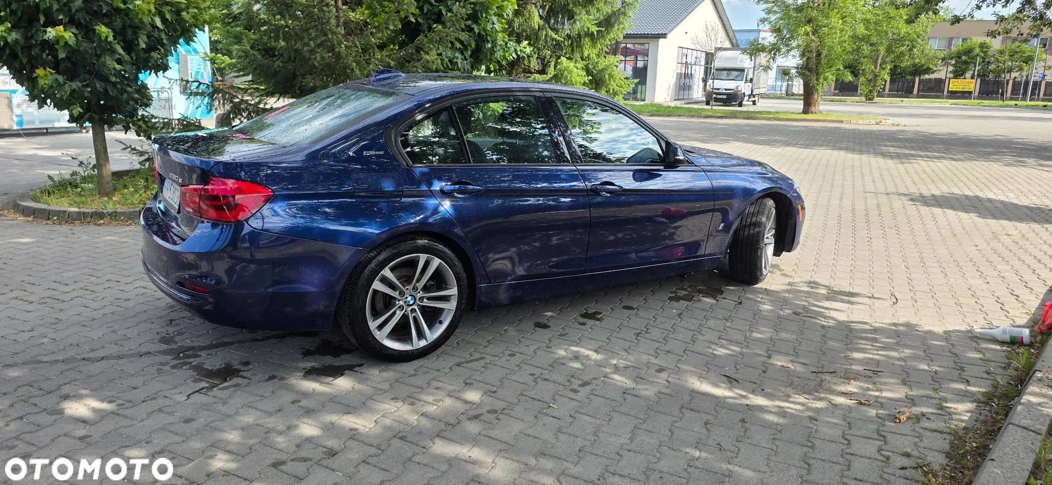 BMW Seria 3 330i Touring Sport Line - 9