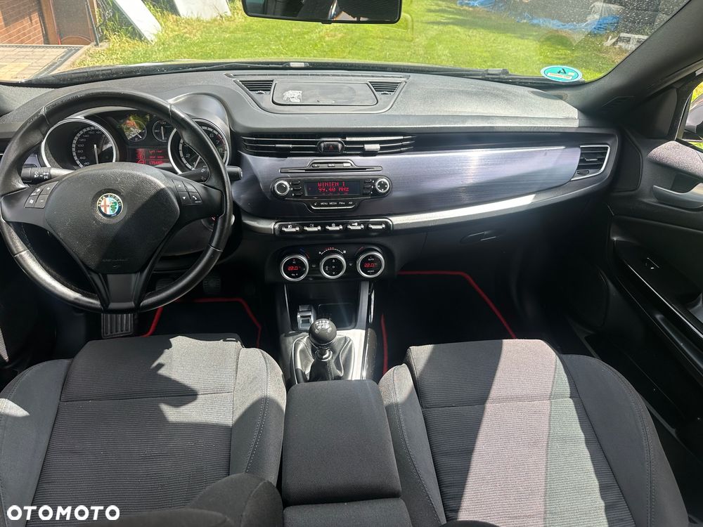 Alfa Romeo Giulietta 1.4 TB 16V Sport - 16