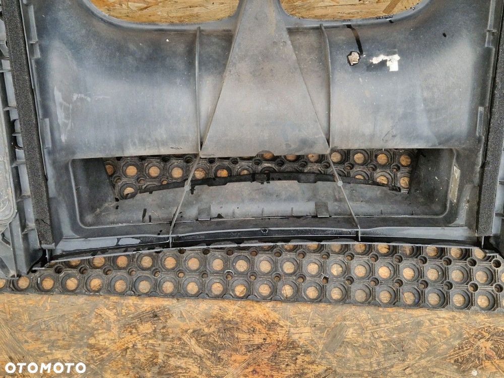 BMW E87 ER1 PAS PRZEDNI KOMPLET - 16
