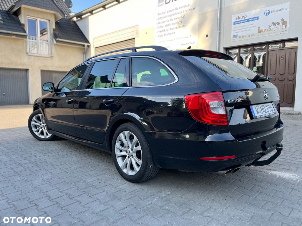 Skoda Superb 2.0 TDI Green tec DSG Active - 8