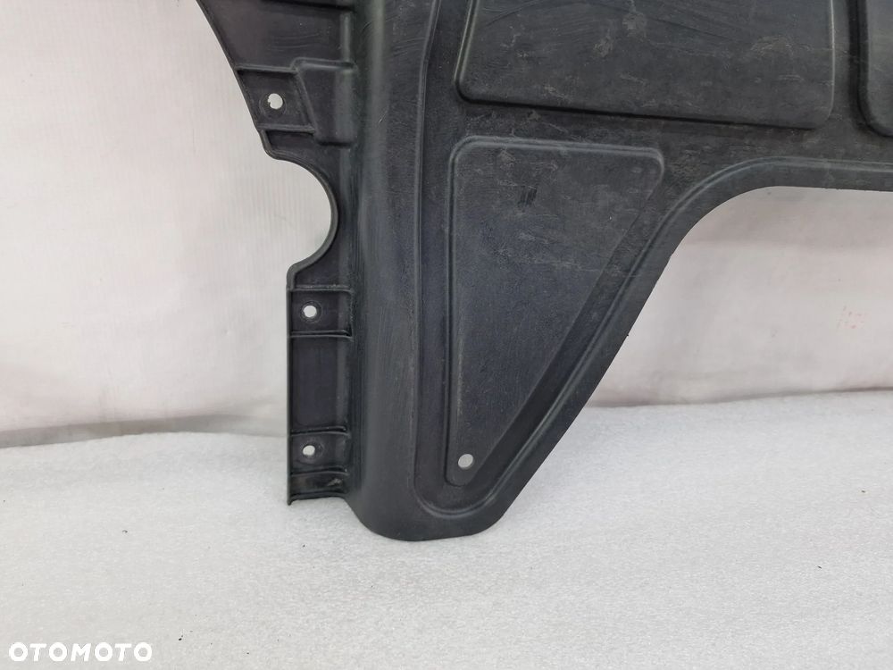 SEAT LEON 3 III , AUDI A3 8V / 8V0 , PASSAT B8 / ARTEON , PŁYTA / OSŁONA POD SILNIK , BENZYNA , NR 3Q0825235A , NR AUKCJI NSŁ438 - 2