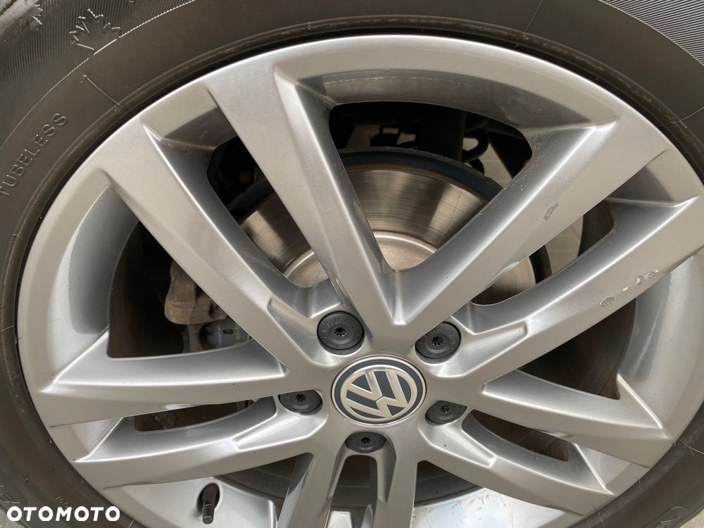 Volkswagen Touran 1.5 TSI EVO Highline DSG - 28