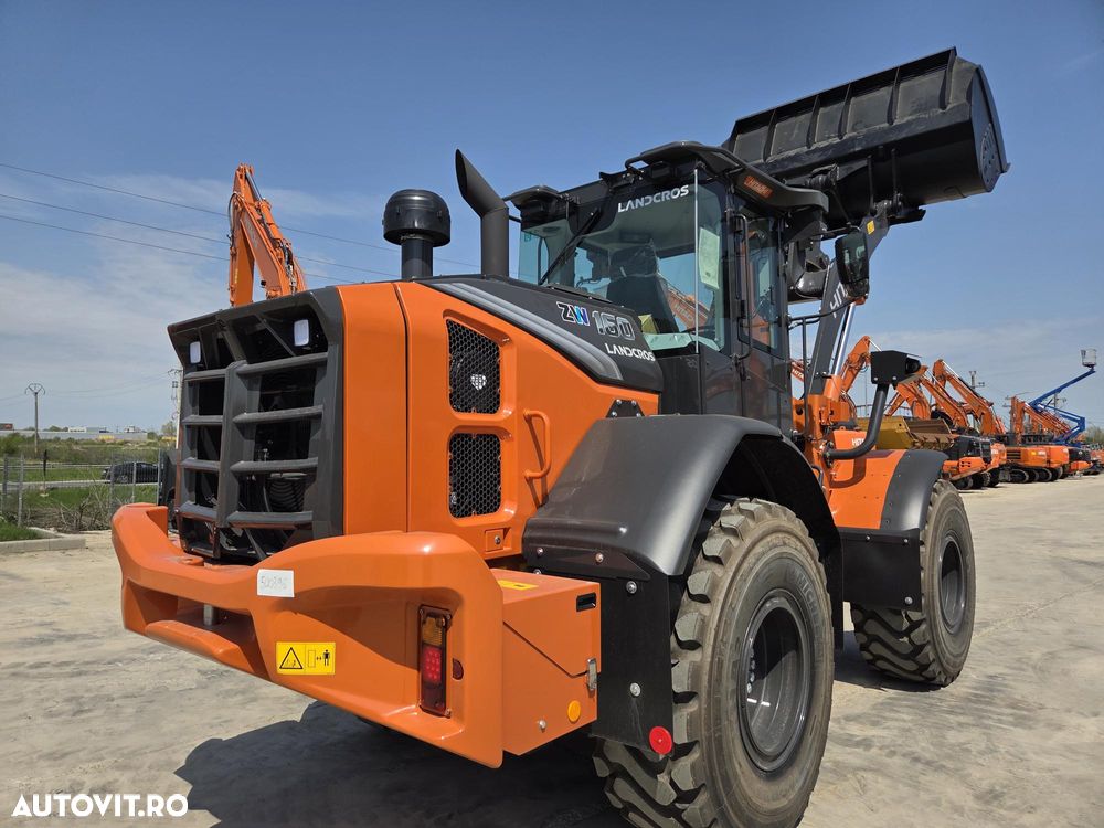 Hitachi ZW160-7, NOU 2026, cupa 2,5mc, 14,5tone, Anvelope MICHELIN, cantar din fabrica, gresare automata, motor 173CP, camera spate, camere laterale, scaun operator pneumatic, produs in JAPONIA, posibilitate leasing 5 ani, GARANTIE 3 ANI-PROMOTIE 156.900 EUR - 14