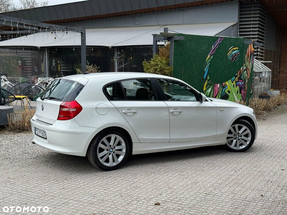 BMW Seria 1 116d - 10