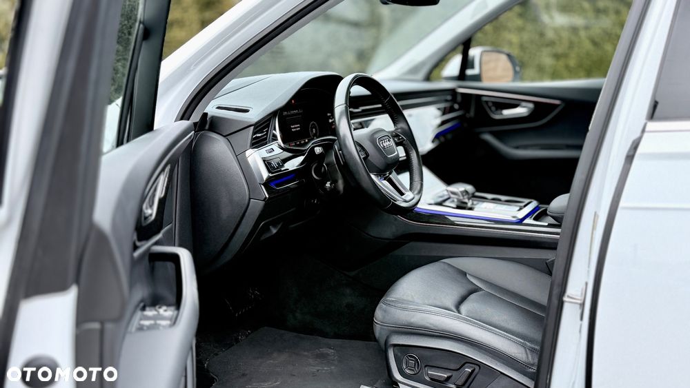 Audi Q7 55 TFSI quattro tiptronic S line - 16