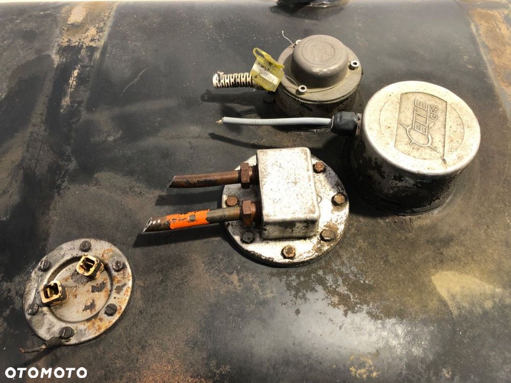 ZBIORNIK PALIWA  STAR 1142 6842 cm3 110 kW [150 KM] - 8