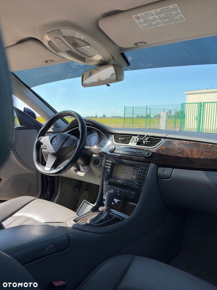 Mercedes-Benz CLS 320 CDI - 25