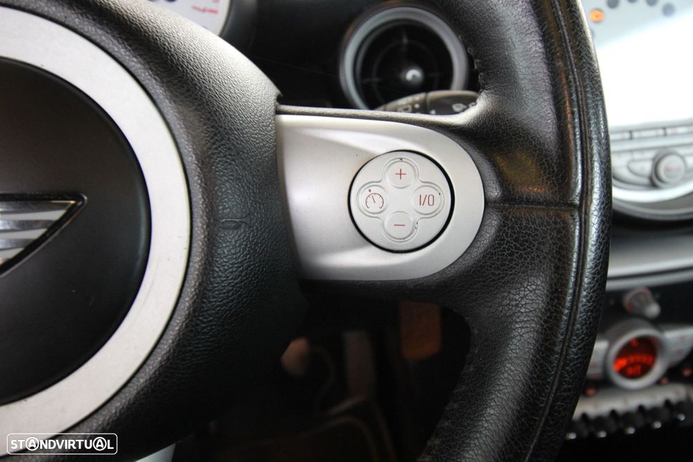 MINI Clubman Cooper D - 10