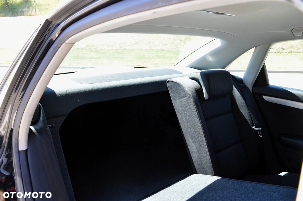 Audi A4 Limousine 1.8 T multitronic - 14