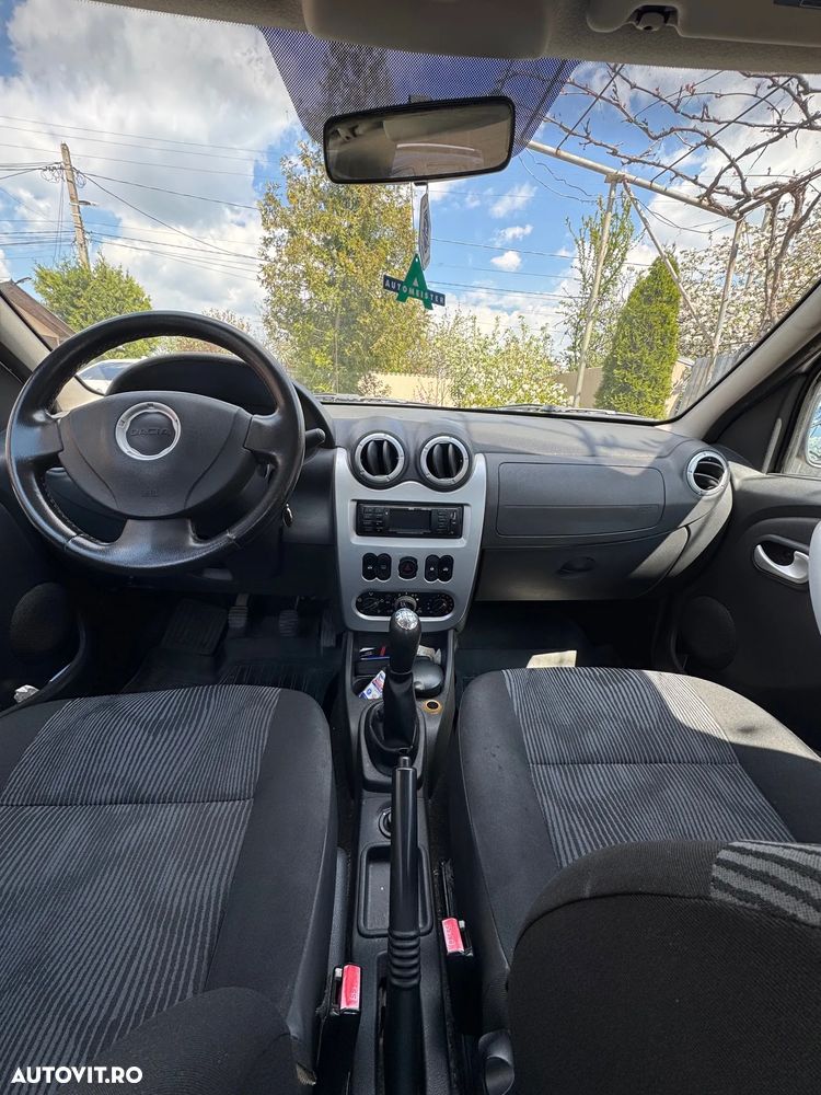 Dacia Logan 1.2 Laureate - 10