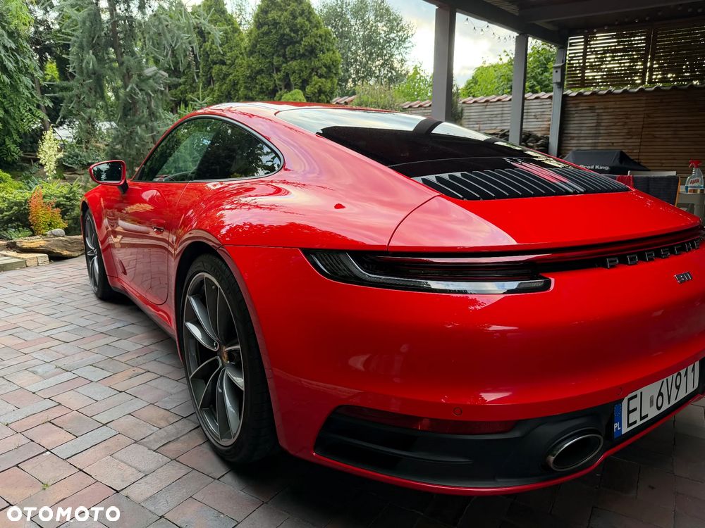 Porsche 911 Carrera S - 4