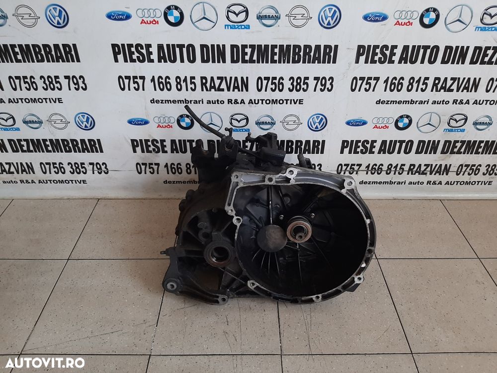 Cutie Viteze Manuala 5+1 Ford Focus 2 Facelift C Max 1.6 Tdci 90 Cai An 2008-2009-2010-2011 Euro 5 Motor GPDA Cod 6M5R-7002-YC Dezmembrez Ford Focus 2 Facelift 1.6 Tdci Euro 5 Motor GPDA An 2008-2011 Volan Stanga - 1