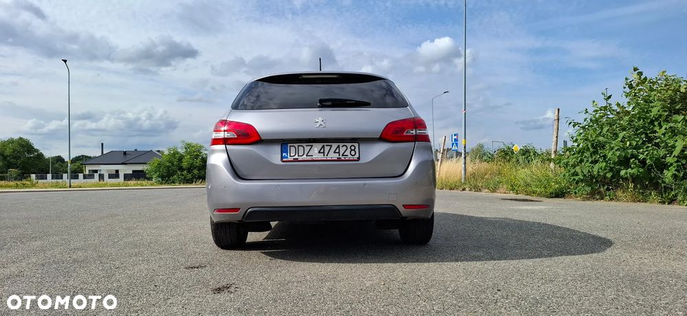 Peugeot 308 BlueHDi 150 Automatik Stop & Start Allure - 4
