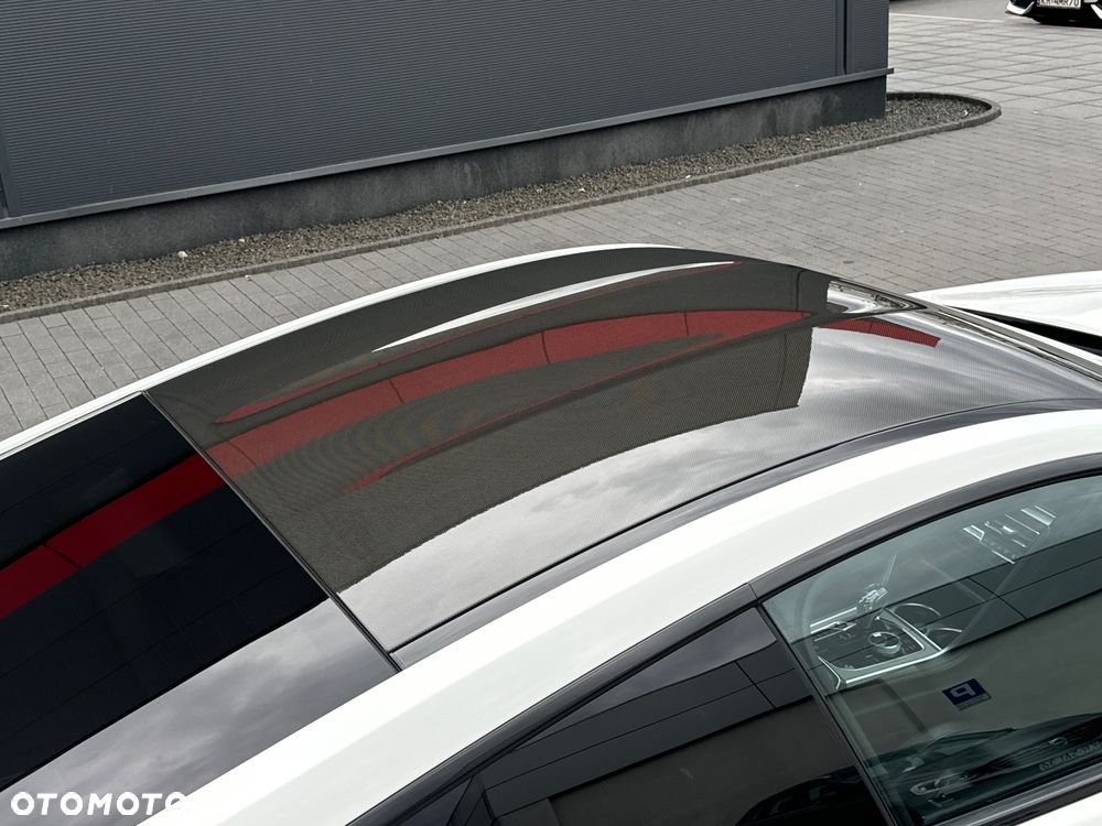 BMW Seria 8 - 18