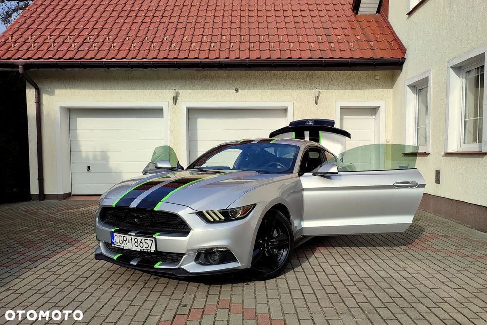 Ford Mustang 2.3 Eco Boost - 13