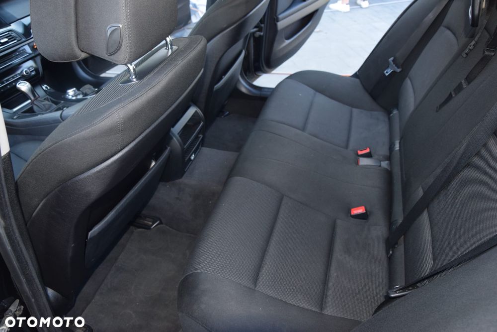 BMW Seria 5 520d - 9