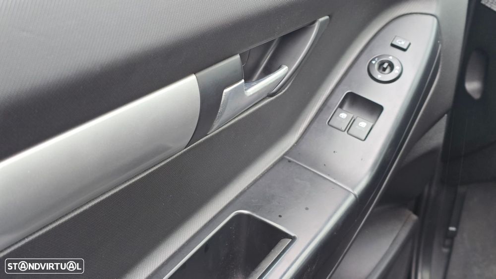 Kia Ceed 1.4 CVVT LX ISG - 8