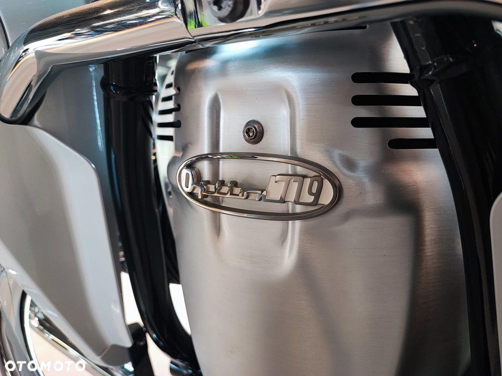 BMW R - 17