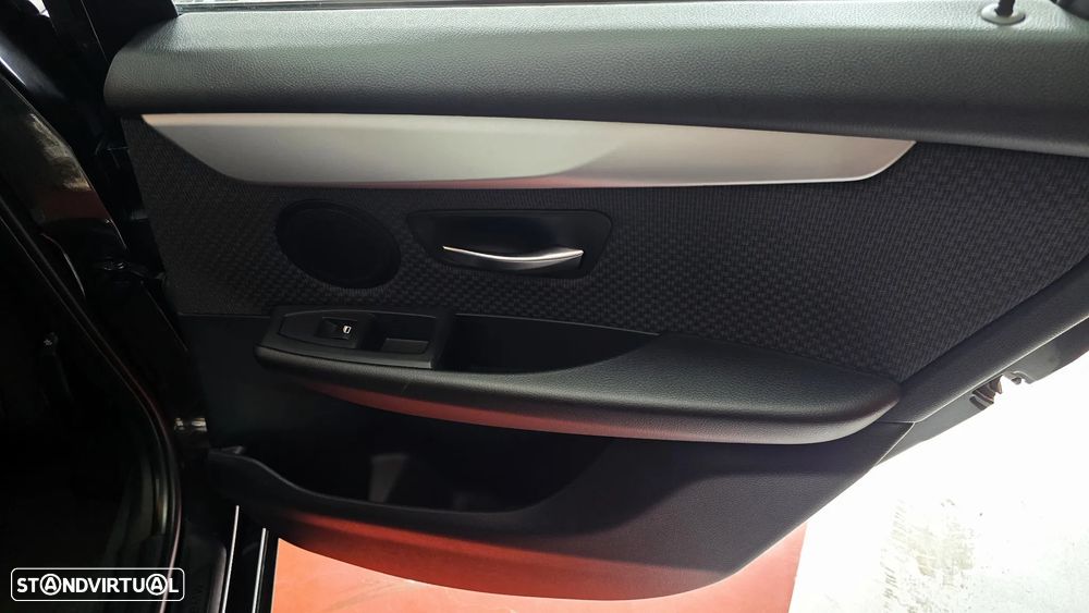 BMW 216 Active Tourer d Line Sport Auto - 56