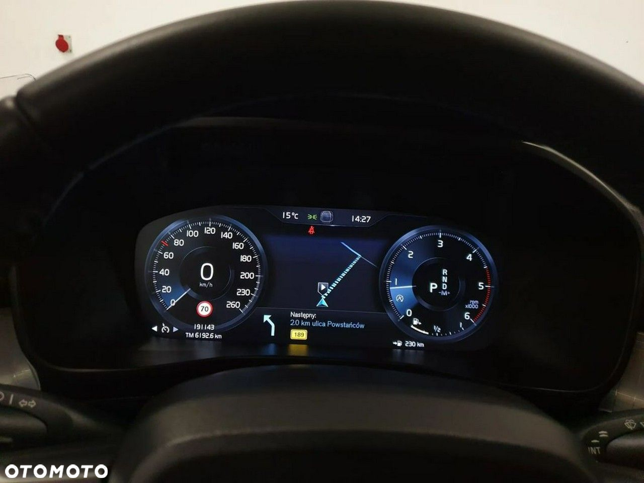 Volvo XC 40 D3 R-Design - 8