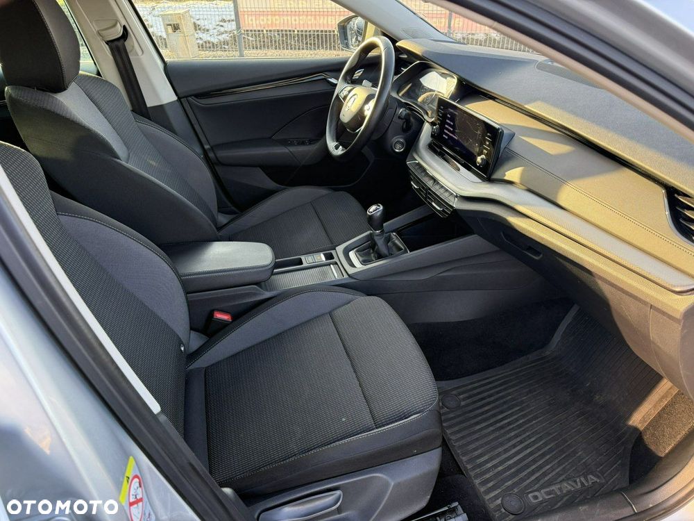 Skoda Octavia 2.0 TDI Ambition - 16