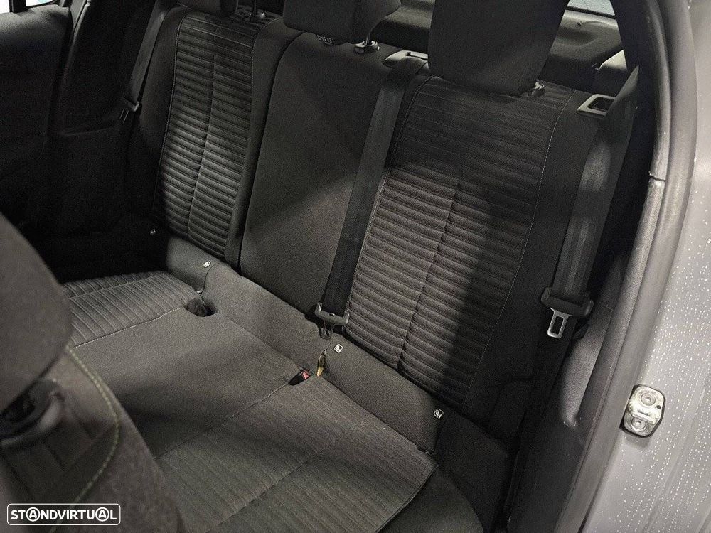 Peugeot 208 1.2 PureTech Active - 10