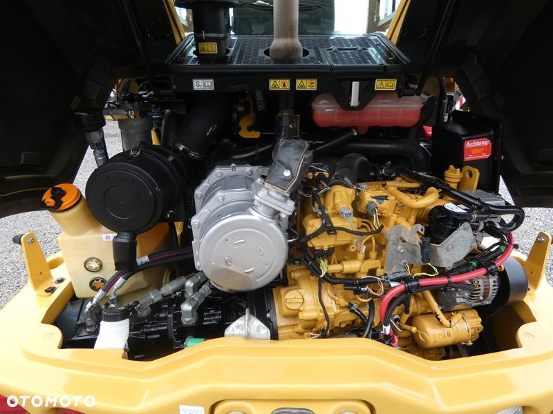 Caterpillar CAT 907M Z Niemiec / 2021r / Pełny Serwis / - 16