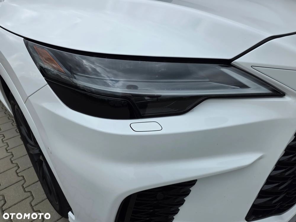 Lexus RX - 16