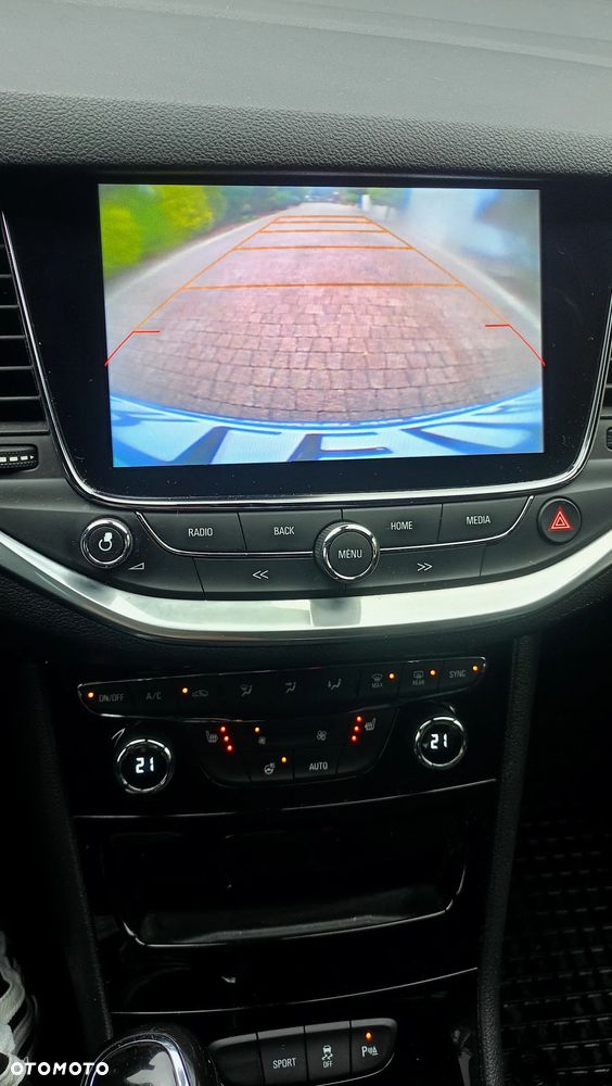 Opel Astra 1.4 Turbo Edition - 28