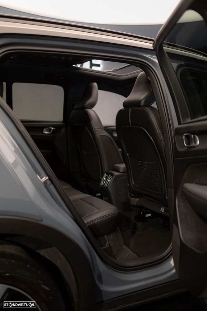 Volvo XC 40 P8 AWD Recharge RDesign - 20