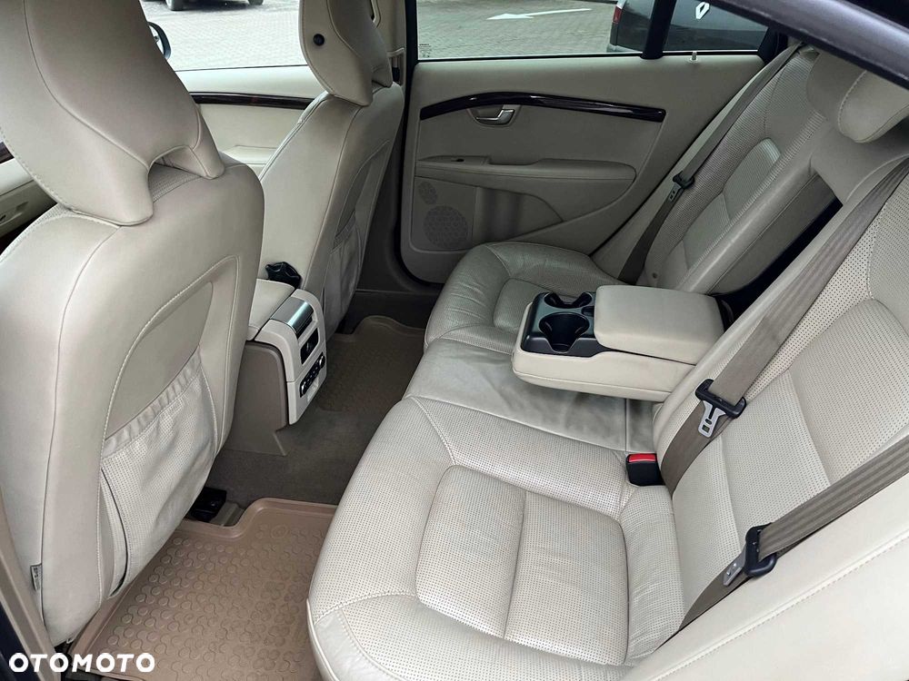 Volvo S80 - 8