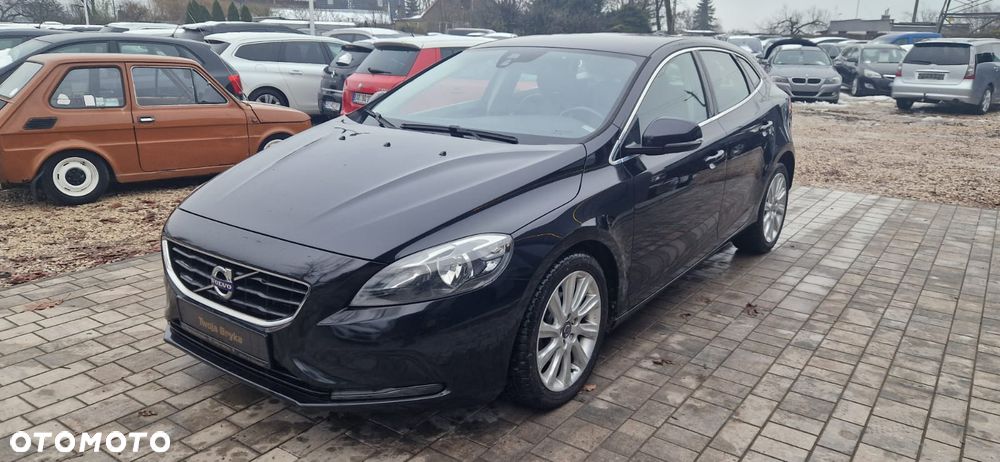 Volvo V40 D2 - 1
