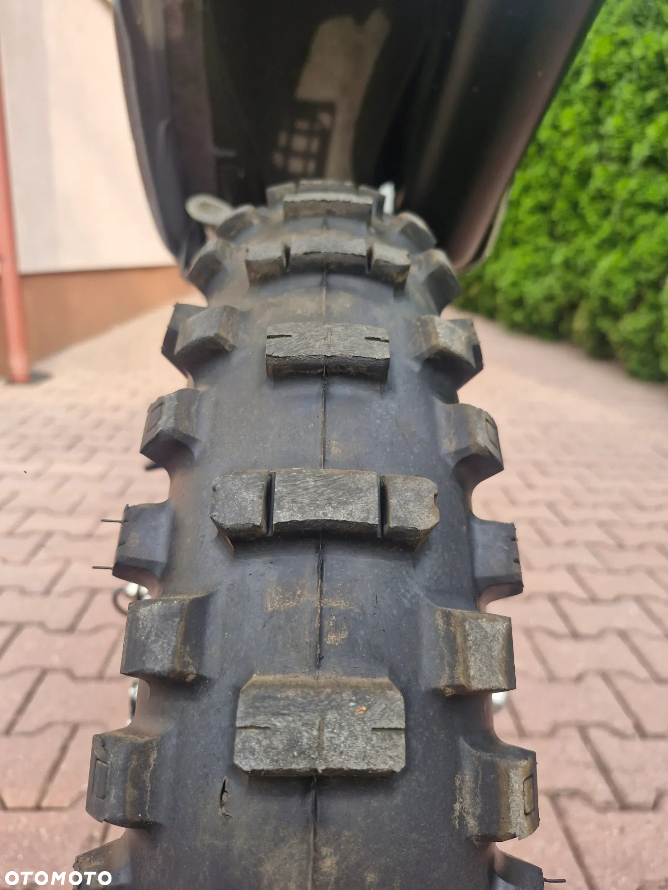 Husqvarna FE - 12