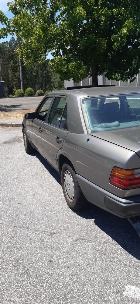 Mercedes-Benz W124 (1984-1997) - 16