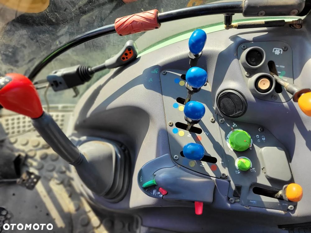 Deutz-Fahr Agrotron 128 - 13