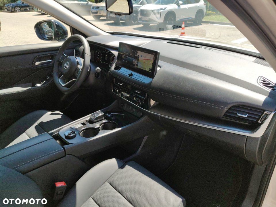 Nissan X-Trail - 11