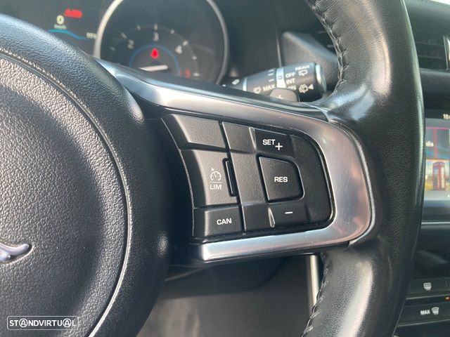 Jaguar XF Sportbrake 20d Aut. Prestige - 15