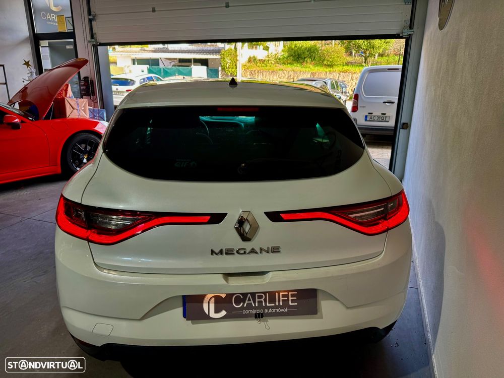 Renault Mégane ENERGY TCe 100 INTENS - 4