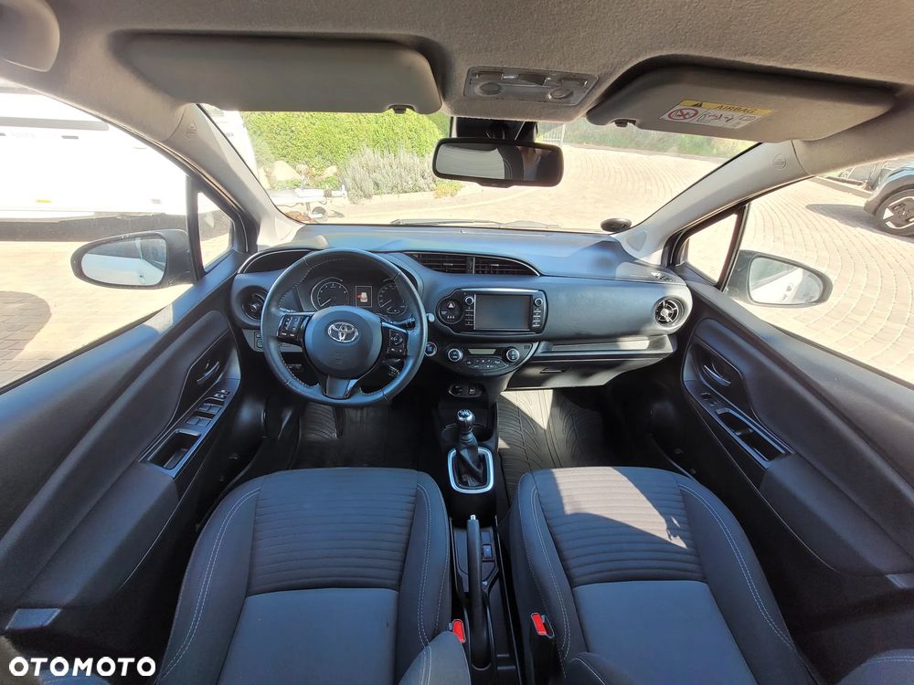 Toyota Yaris - 8