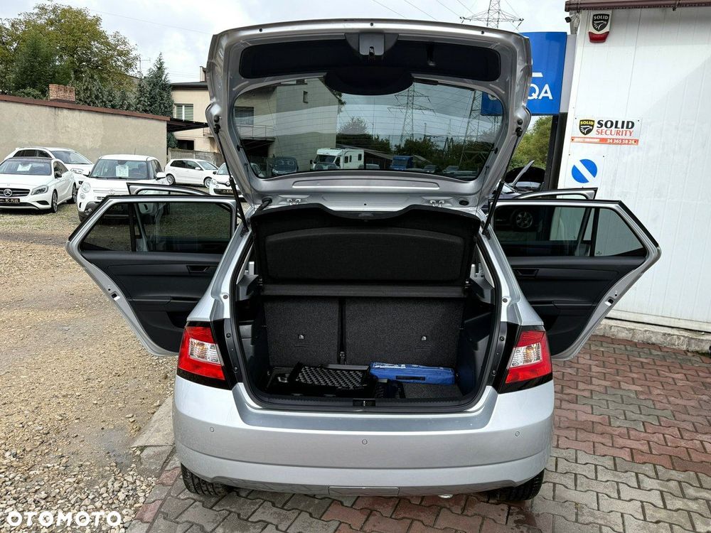 Skoda Fabia 1.0 MPI Cool Plus - 10