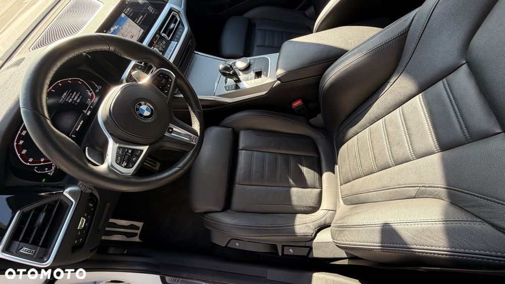 BMW Seria 3 320d M Sport sport - 9