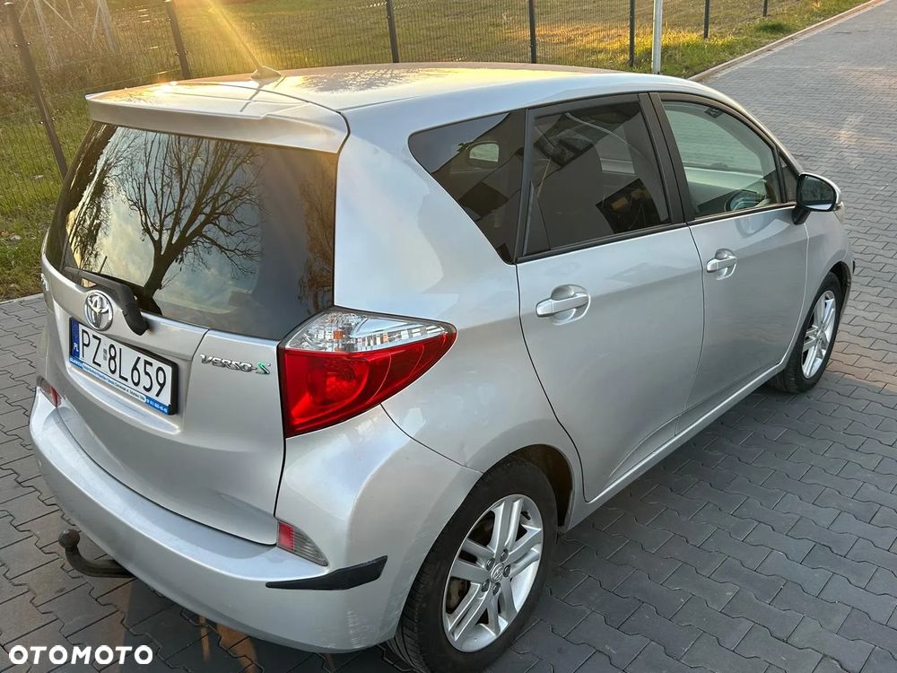 Toyota Verso S 1.33 VVT-i Club - 4